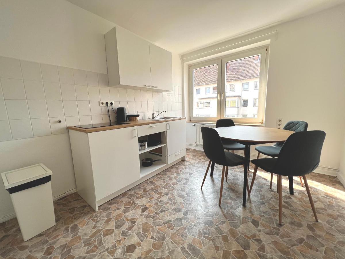 Doppelbett Unterkunft Vahrenwald-List Hannover Exteriör bild