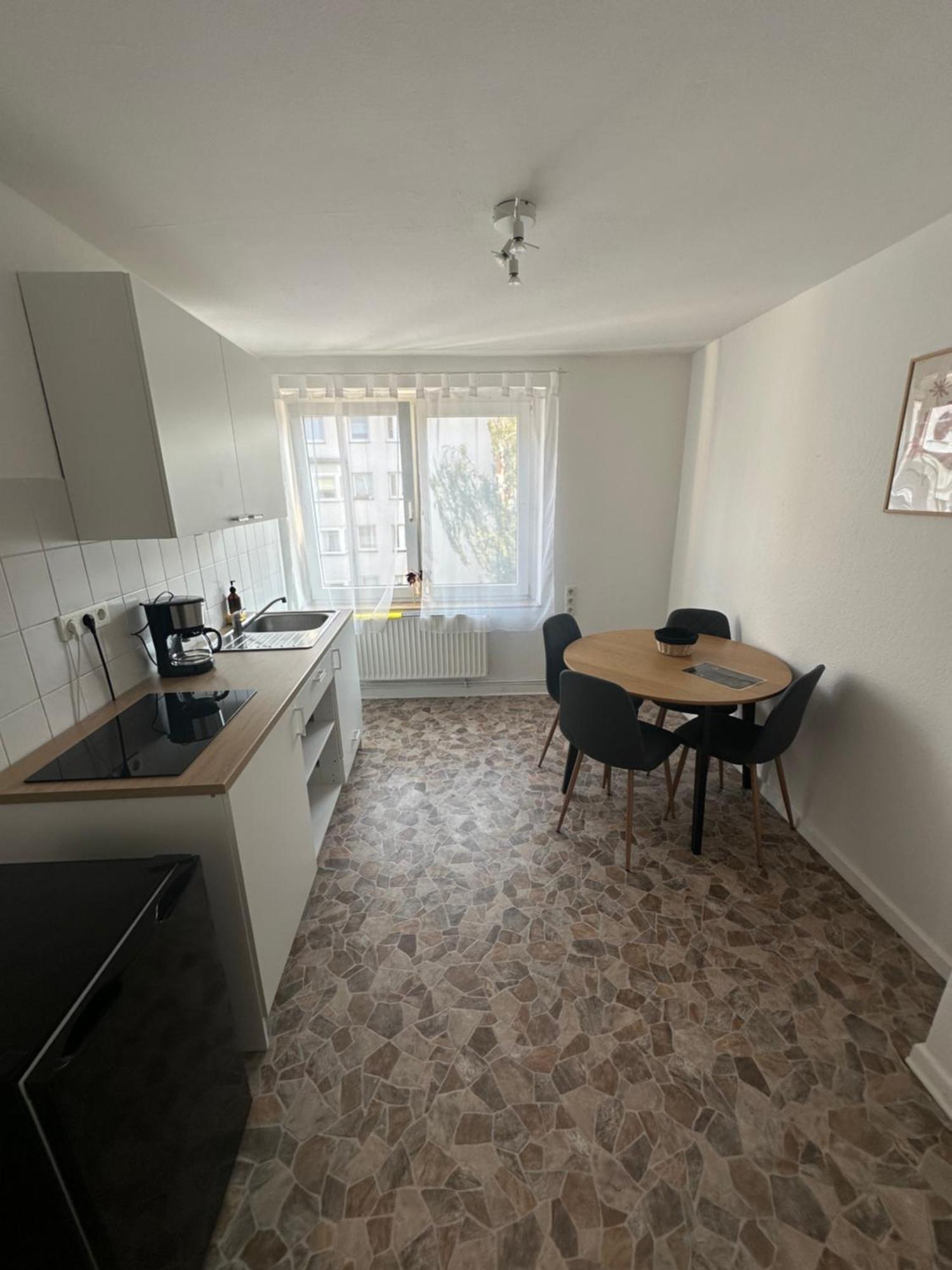 Doppelbett Unterkunft Vahrenwald-List Hannover Exteriör bild